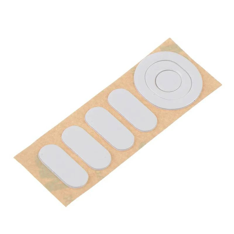 White mouse skates for G304 G305, featuring curved edges for smooth gliding, by LYNHURD!