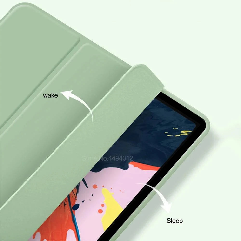 LYNHURD! iPad Pro case with pencil holder, designed for 13" and 11" models, showcasing sleek protective design in image.