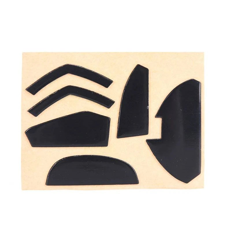 White mouse feet skates for LYNHURD! G304 G305 mouse, featuring curved edges for smooth gliding.