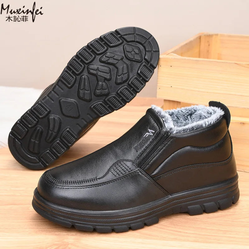 2025 Winter New Leather Boots Waterproof Anti Slip Snow Boots Men's Cotton Shoes Warmth Thickened Cotton Short Boots