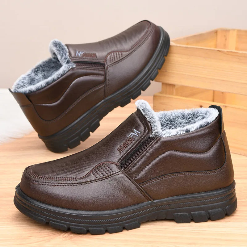 2025 Winter New Leather Boots Waterproof Anti Slip Snow Boots Men's Cotton Shoes Warmth Thickened Cotton Short Boots