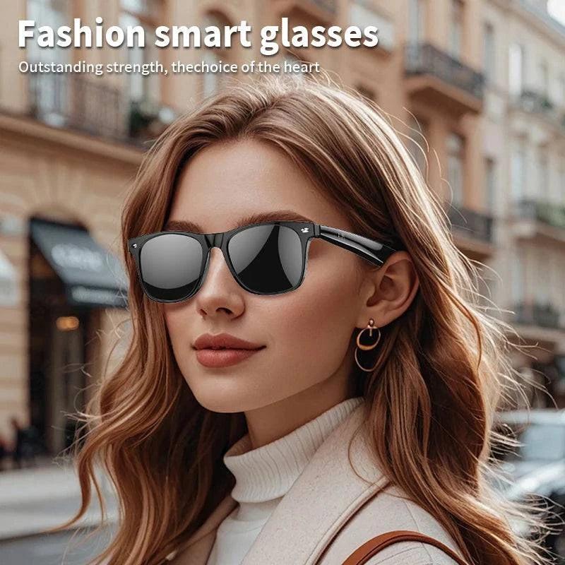 LYNHURD smart glasses for men featuring anti-blue lenses, voice assistant, and intelligent translation capabilities.