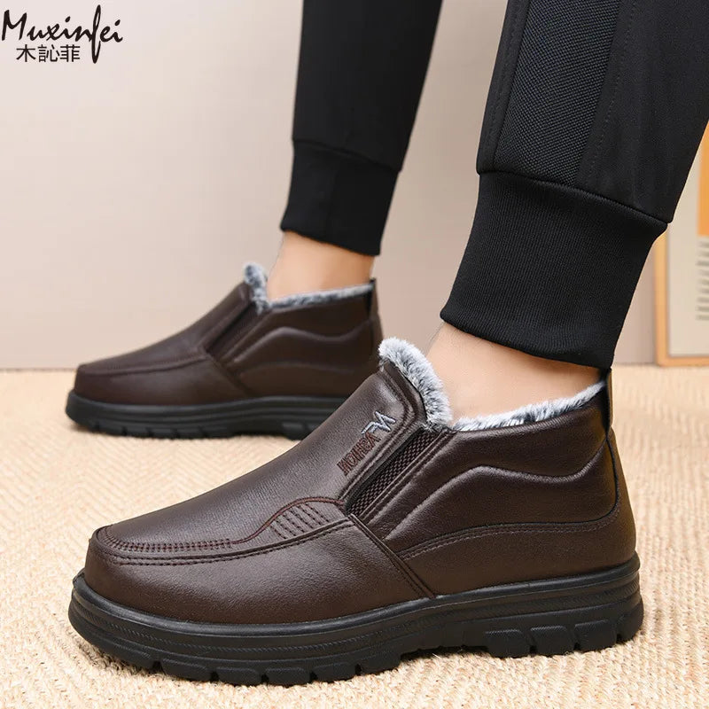 2025 Winter New Leather Boots Waterproof Anti Slip Snow Boots Men's Cotton Shoes Warmth Thickened Cotton Short Boots