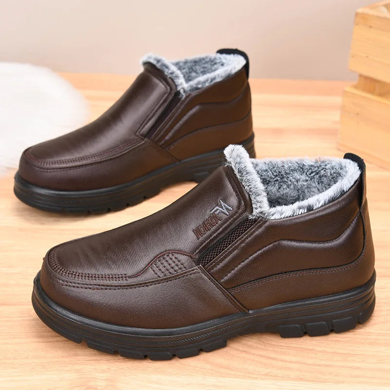 2025 Winter New Leather Boots Waterproof Anti Slip Snow Boots Men's Cotton Shoes Warmth Thickened Cotton Short Boots